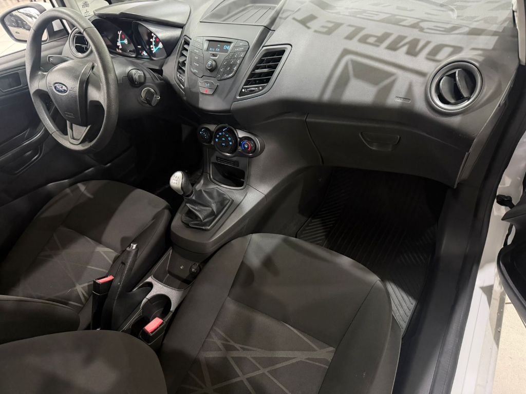 NEW FIESTA 1.5 HA S 4P — foto 10