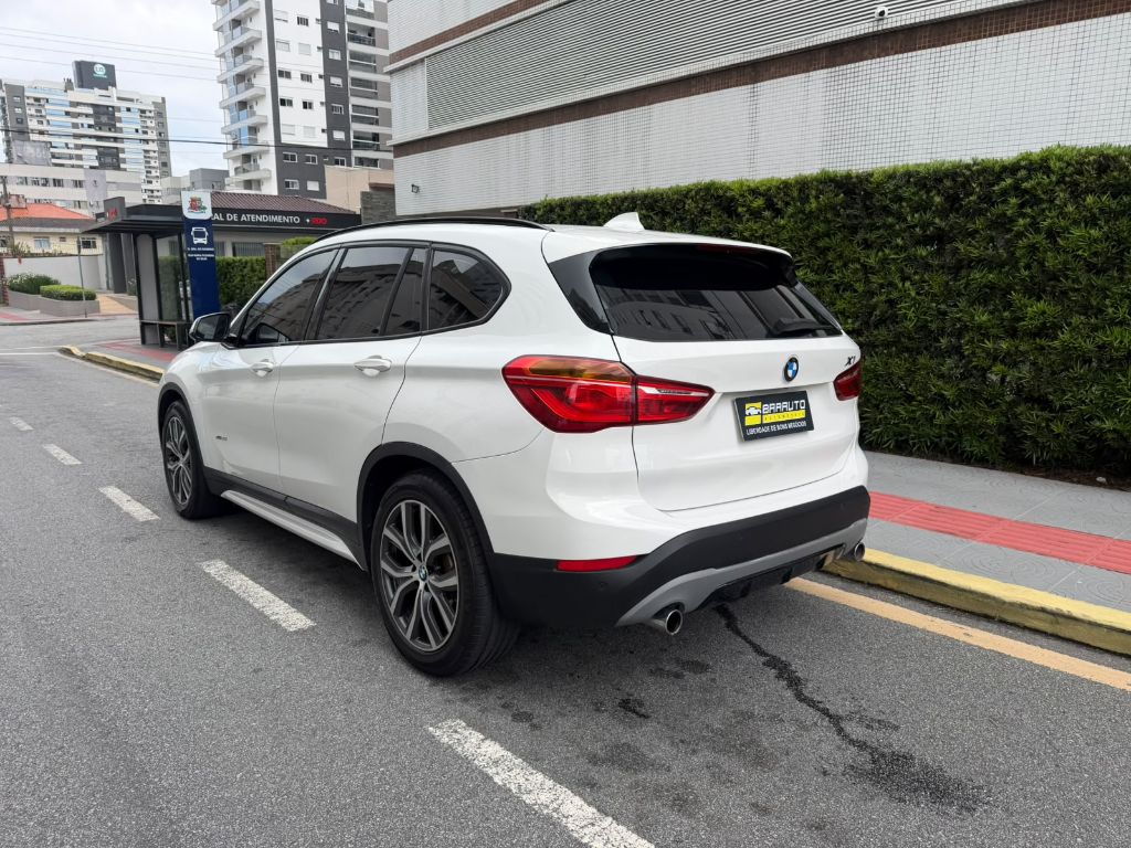 X1 XDRIVE 25i Sport 2.0/2.0 Flex Aut. — foto 4