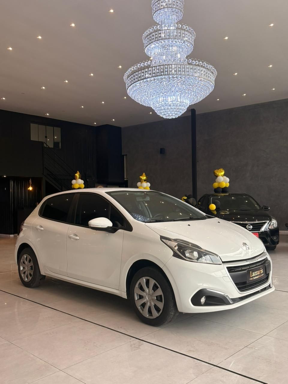 PEUGEOT 208 ACTIVE 1.2 FLEX / 2017 FINANCIA 100% — foto 6
