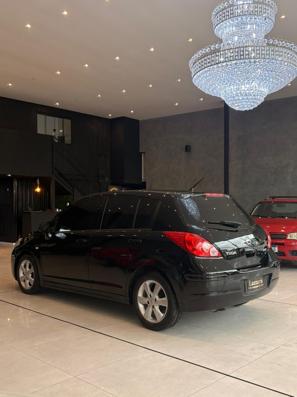 NISSAN TIIDA SL 1.8 AUT / 2011 FINANCIA 100% — foto 2