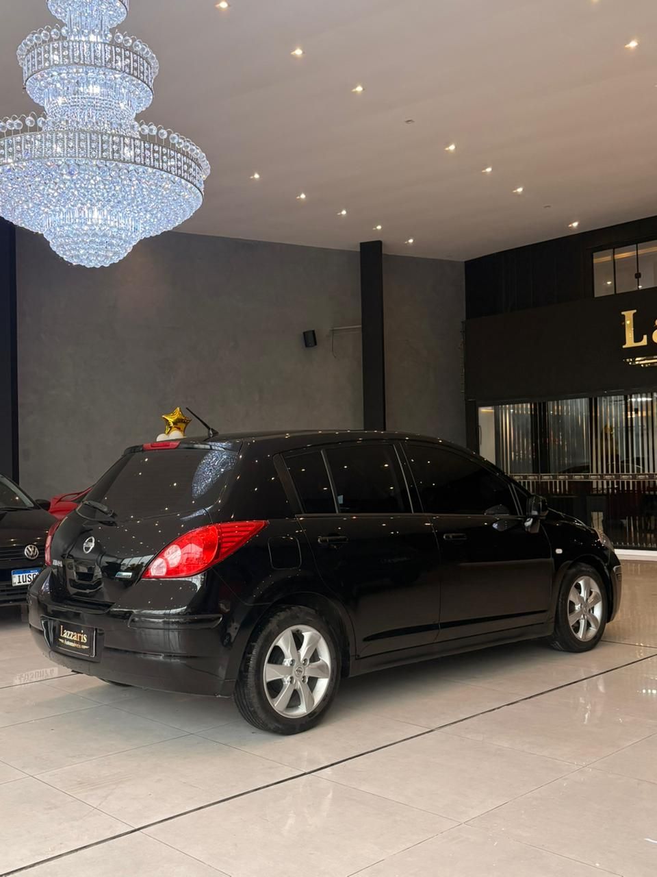 NISSAN TIIDA SL 1.8 AUT / 2011 FINANCIA 100% — foto 4