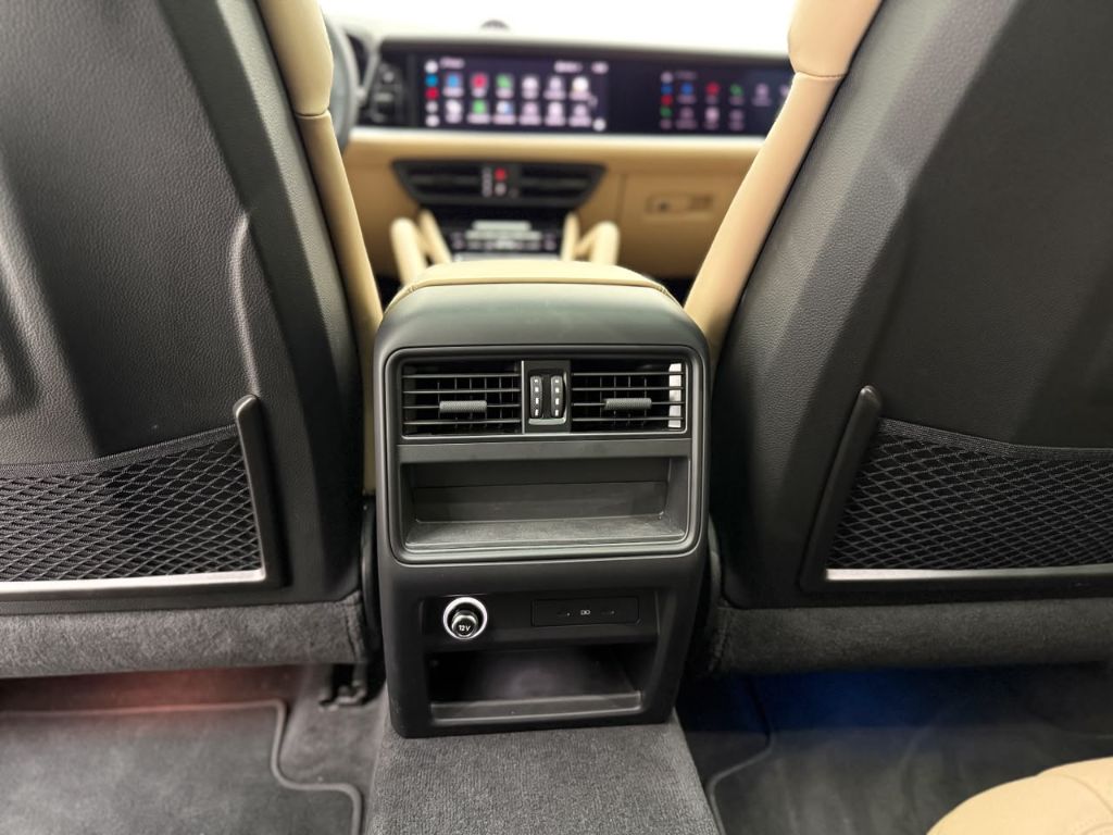 Cayenne Coupe 3.0 V6 (Híbrido) — foto 12