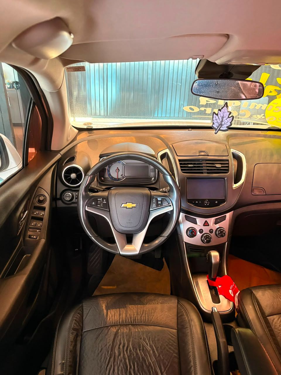 TRACKER LTZ 1.8 16V Flex 4x2 Aut. — foto 8