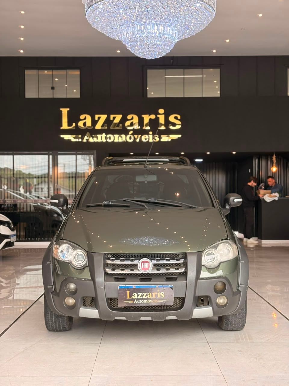 FIAT STRADA ADVENTURE 1.8 LOCKER CE / 2010 FINANCIA 100% — foto 2