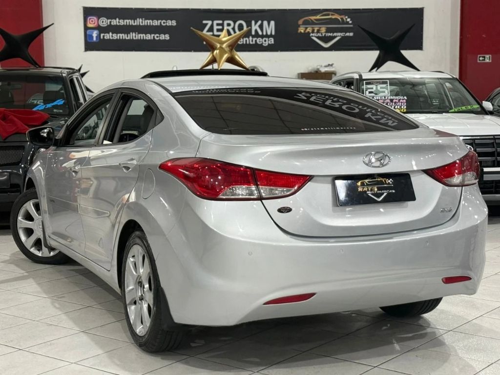 ELANTRA 1.8 GLS AT 4P — foto 6