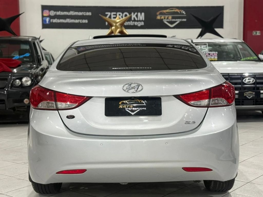 ELANTRA 1.8 GLS AT 4P — foto 5