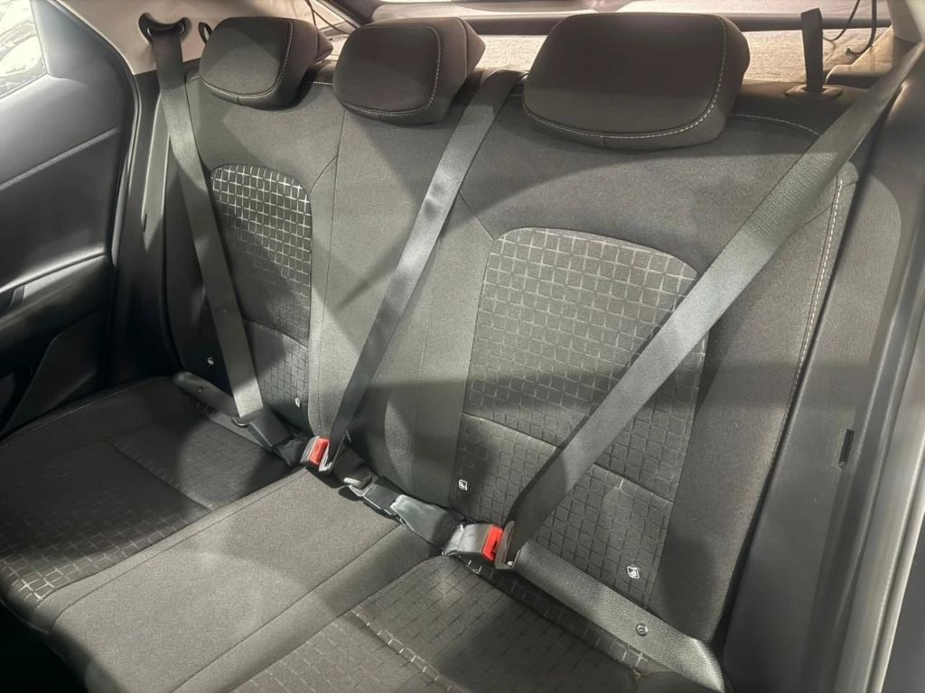 HB20 1.0 M COMFORT PLUS 4P — foto 11