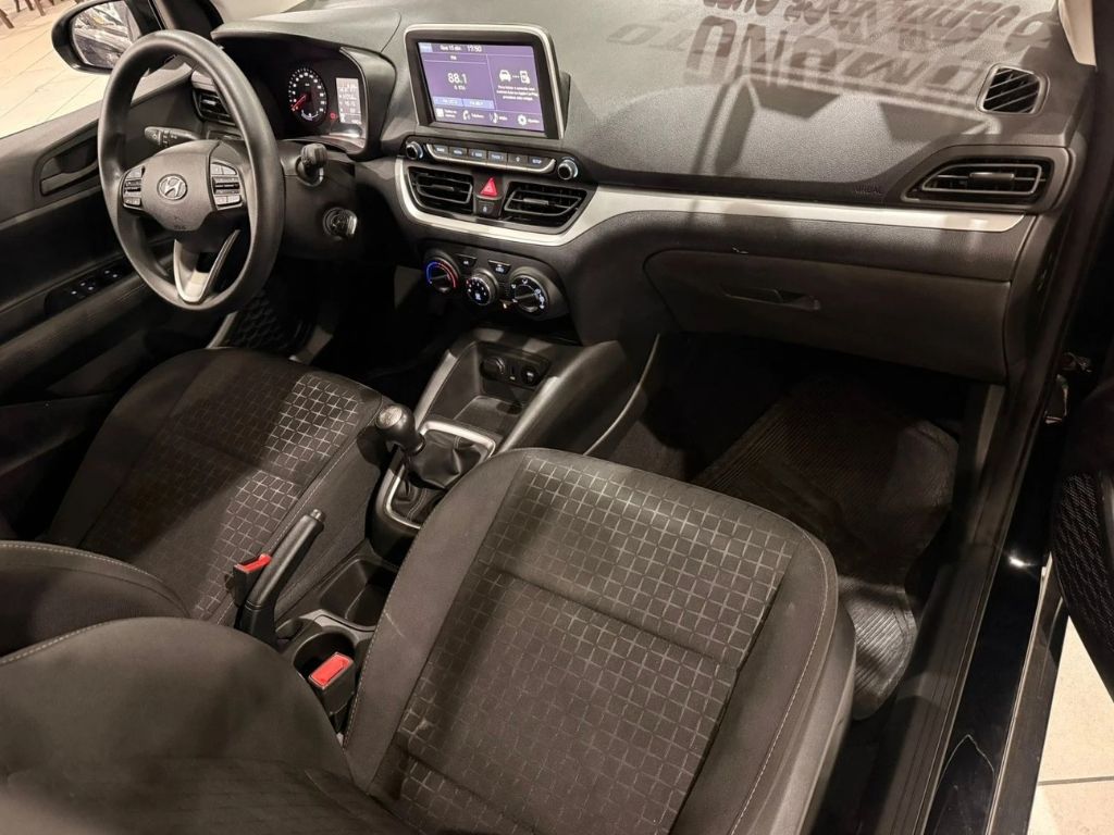 HB20 1.0 M COMFORT PLUS 4P — foto 10
