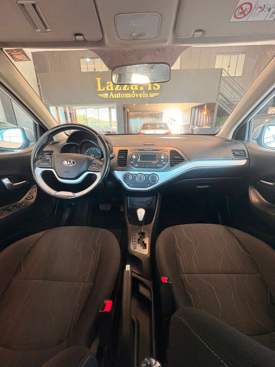 KIA PICANTO EX 1.0 FLEX AUTOMÁTICO / 2015 FINANCIA 100% — foto 10