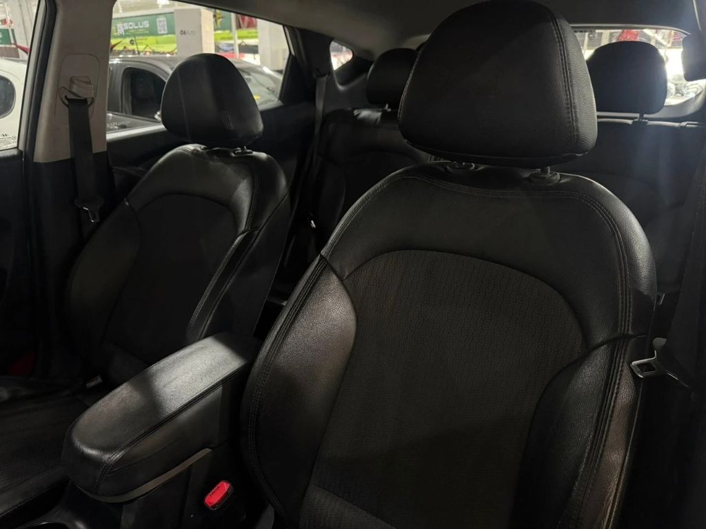IX35 2.0 16V 4P — foto 11