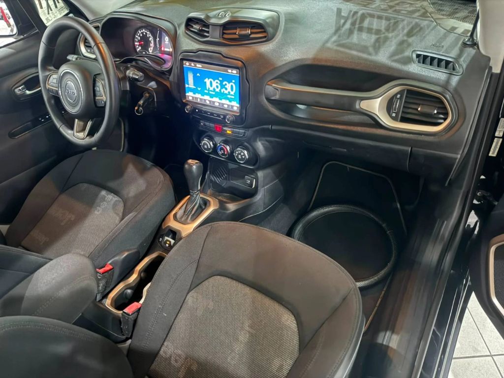 RENEGADE 1.8 16V 4P — foto 10