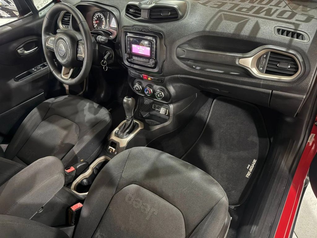 RENEGADE 1.8 16V SPORT 4P — foto 10