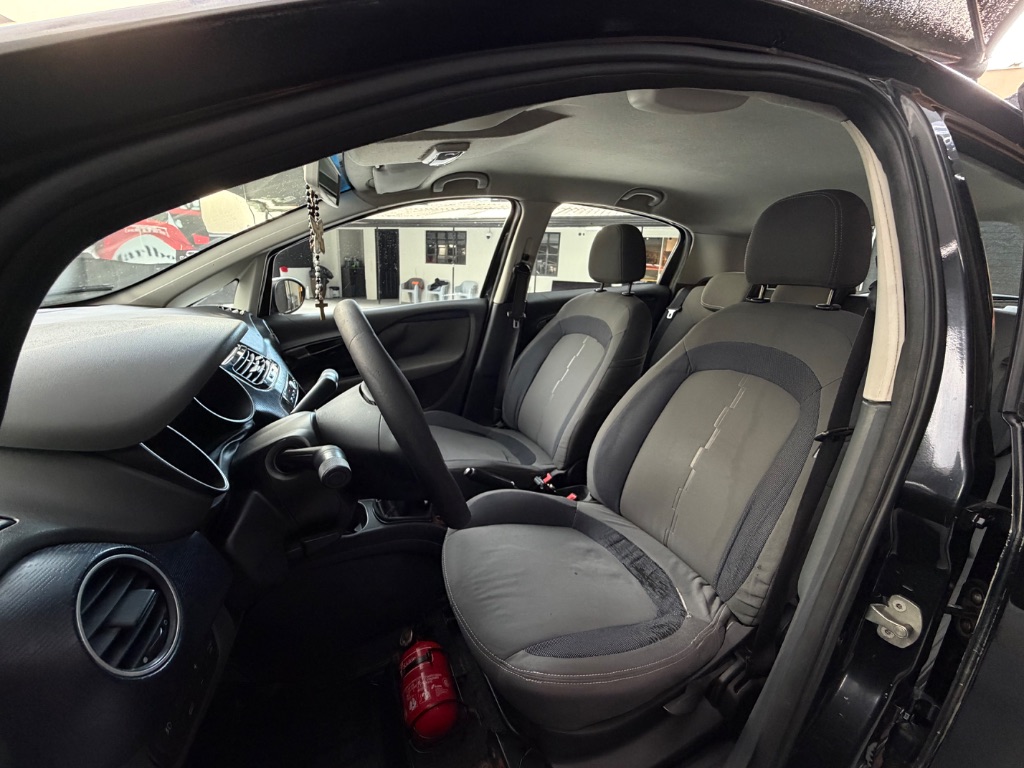 Punto ATTRACTIVE 1.4 Fire Flex 8V 5p — foto 16