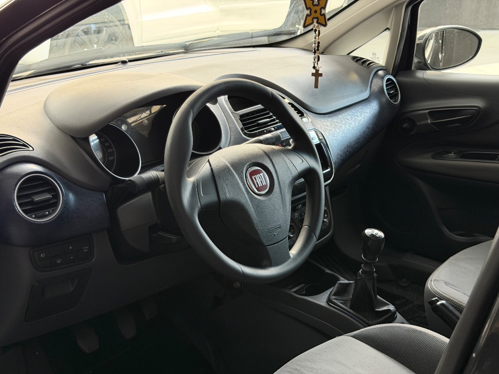 Punto ATTRACTIVE 1.4 Fire Flex 8V 5p — foto 10