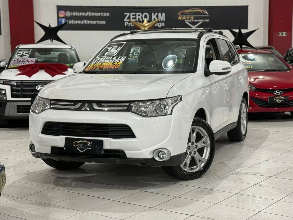 OUTLANDER 2.0 AT 4P — foto 1