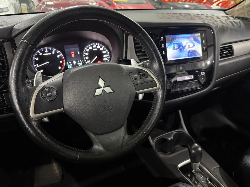 OUTLANDER 2.0 AT 4P — foto 10