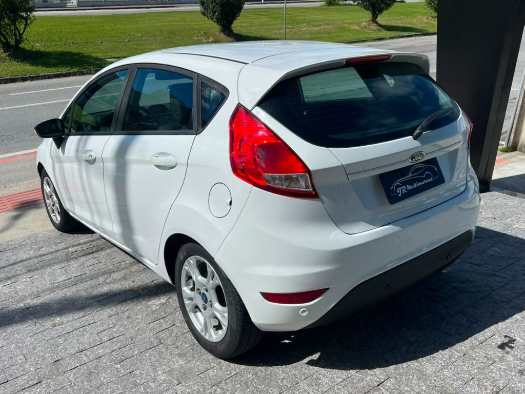 Fiesta 1.6 16V Flex Mec. 5p — foto 10