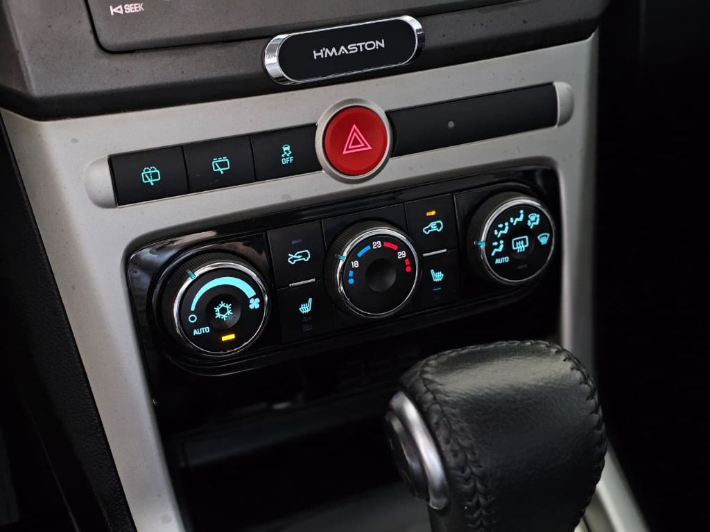 CAPTIVA SPORT FWD 2.4 16V 171/185cv — foto 10