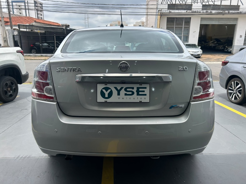 Sentra 2.0/ 2.0 Flex Fuel 16V Mec. — foto 6