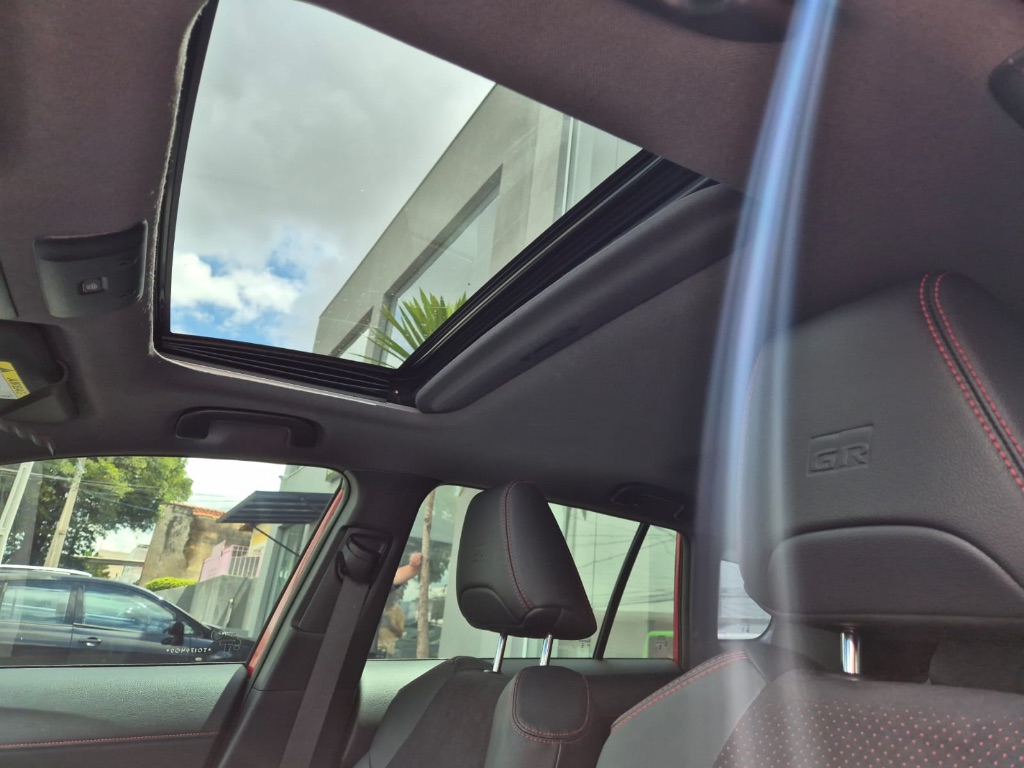Corolla Cross GR-S 2.0 16V Flex Aut. — foto 13