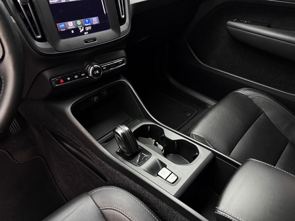 XC 40 T-4 2.0 190cv FWD — foto 10