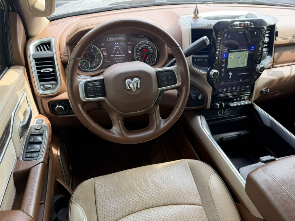 2500 LARAMIE  6.7 TDI  CD 4x4 Diesel — foto 9