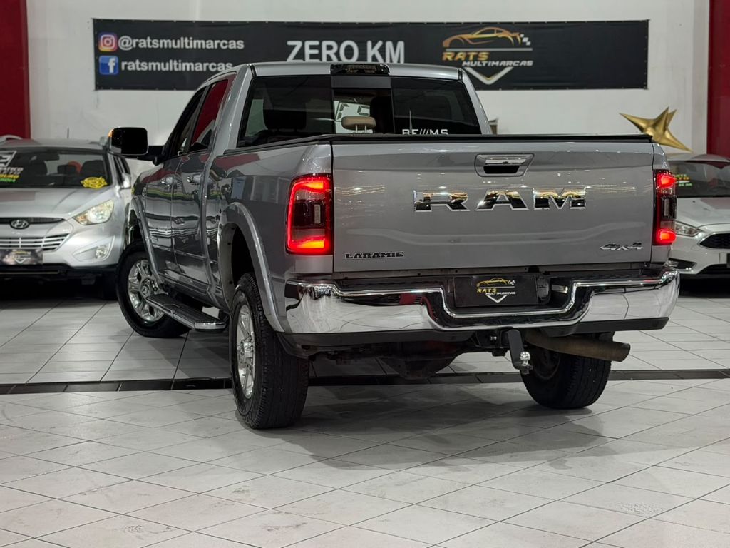 2500 LARAMIE  6.7 TDI  CD 4x4 Diesel — foto 6