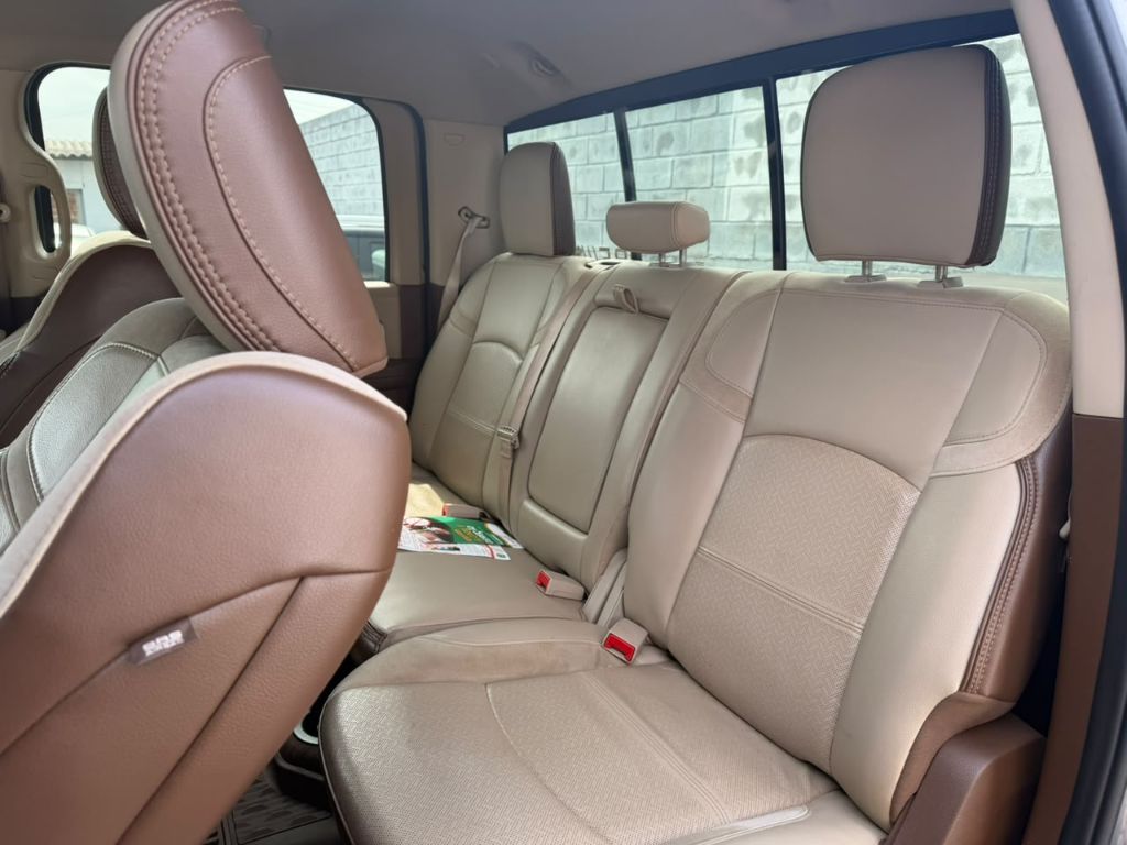 2500 LARAMIE  6.7 TDI  CD 4x4 Diesel — foto 13