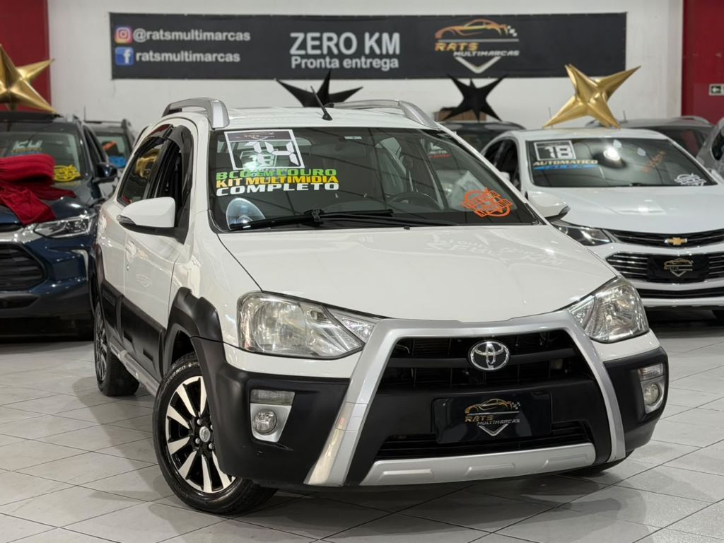 ETIOS CROSS 1.5 16V 4P — foto 2