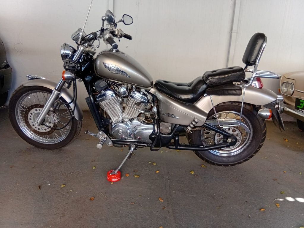 VT 600 C SHADOW — foto 1