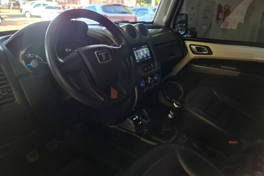 T-4 4x4 3.2 20V Tdi Cap. Rígida Diesel — foto 10
