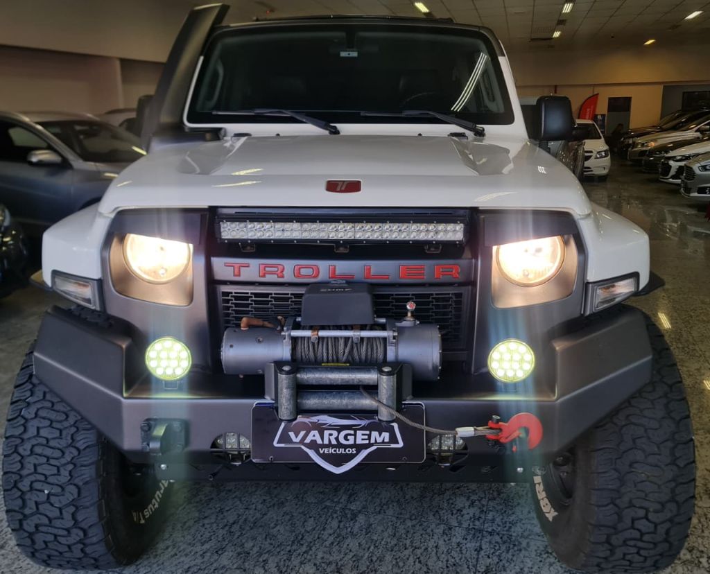 T-4 4x4 3.2 20V Tdi Cap. Rígida Diesel — foto 1