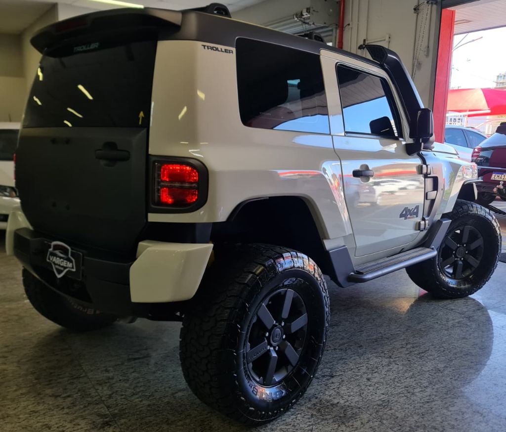 T-4 4x4 3.2 20V Tdi Cap. Rígida Diesel — foto 4