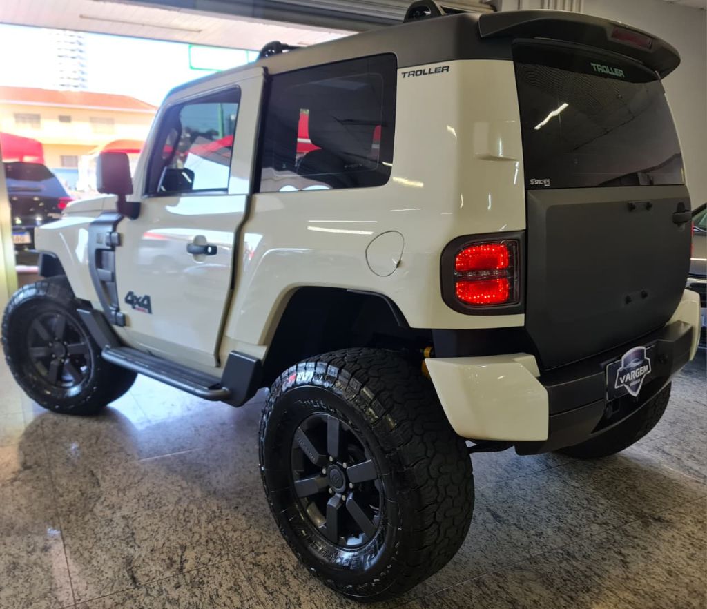 T-4 4x4 3.2 20V Tdi Cap. Rígida Diesel — foto 6