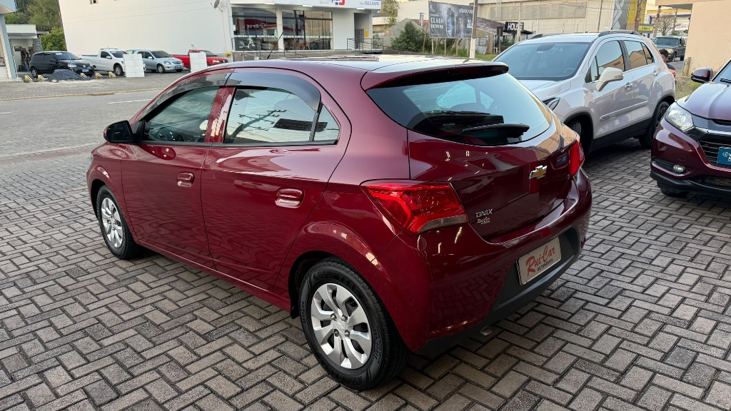 ONIX HATCH LT 1.0 8V FlexPower 5p Mec. — foto 4