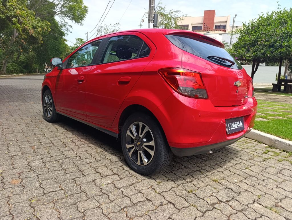 ONIX HATCH LTZ 1.4 8V FlexPower 5p Aut. — foto 6