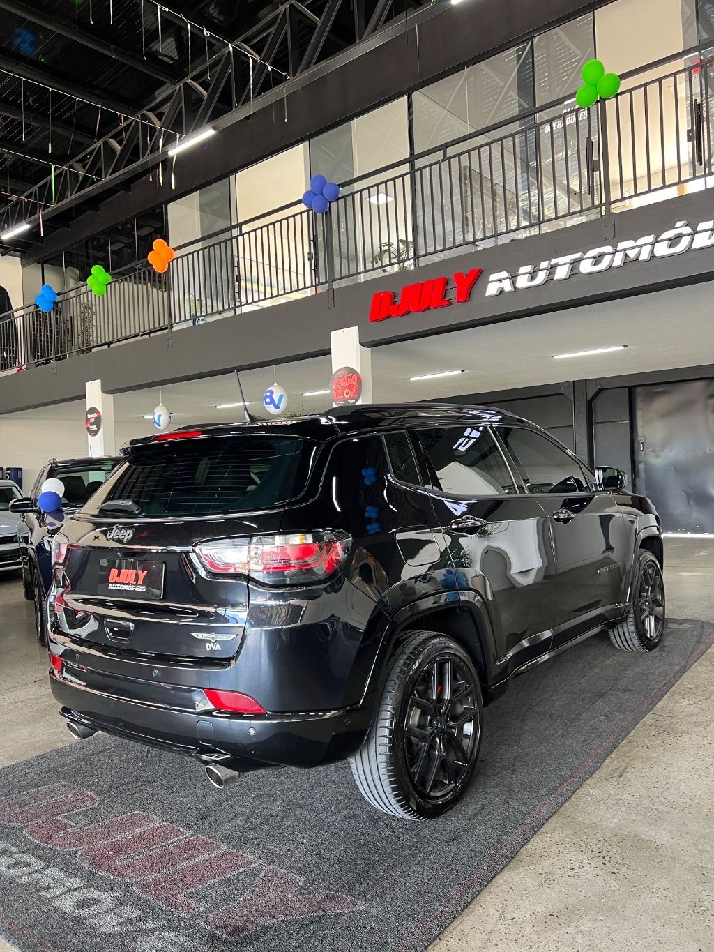 COMPASS Black Hurricane 2.0 4x4 TB Aut. — foto 5