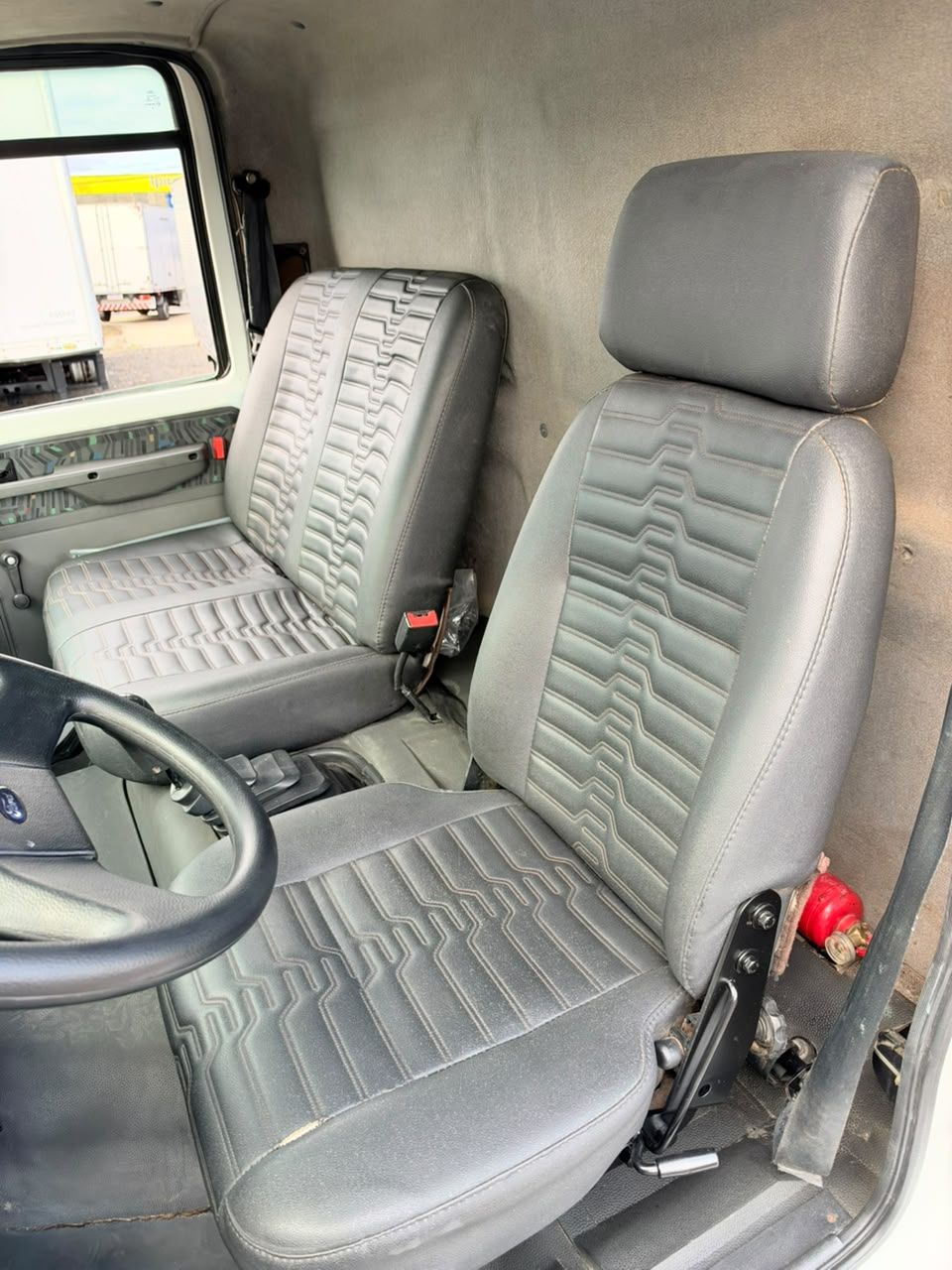 CARGO 815/815 S/815 E Turbo 2p (diesel) — foto 6