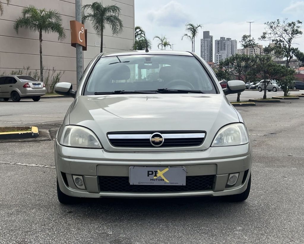 GM CORSA HATCH PREMIUM 1.4 — foto 2