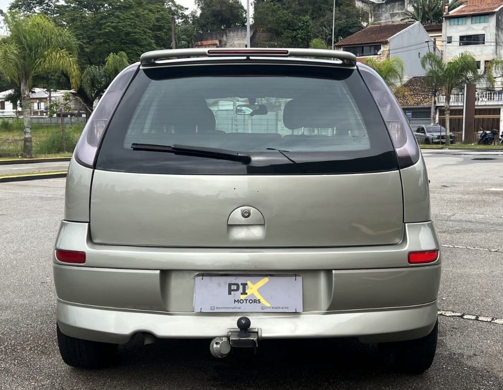 GM CORSA HATCH PREMIUM 1.4 — foto 4