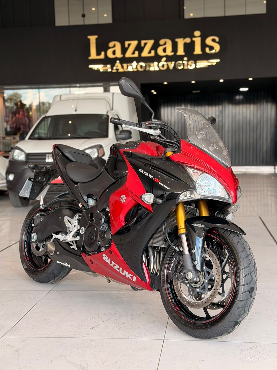 GSX-S 1000 — foto 2
