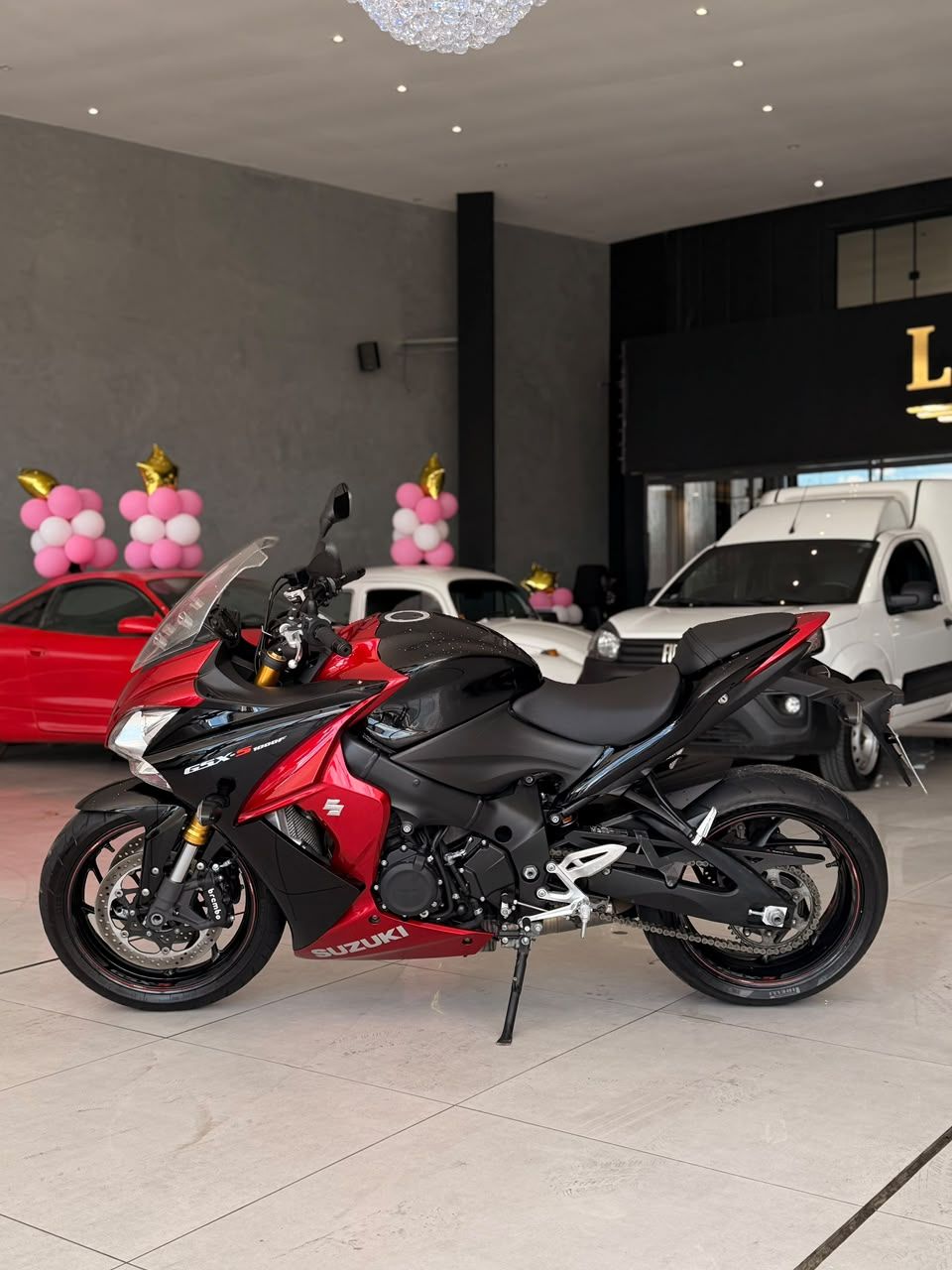 GSX-S 1000 — foto 4