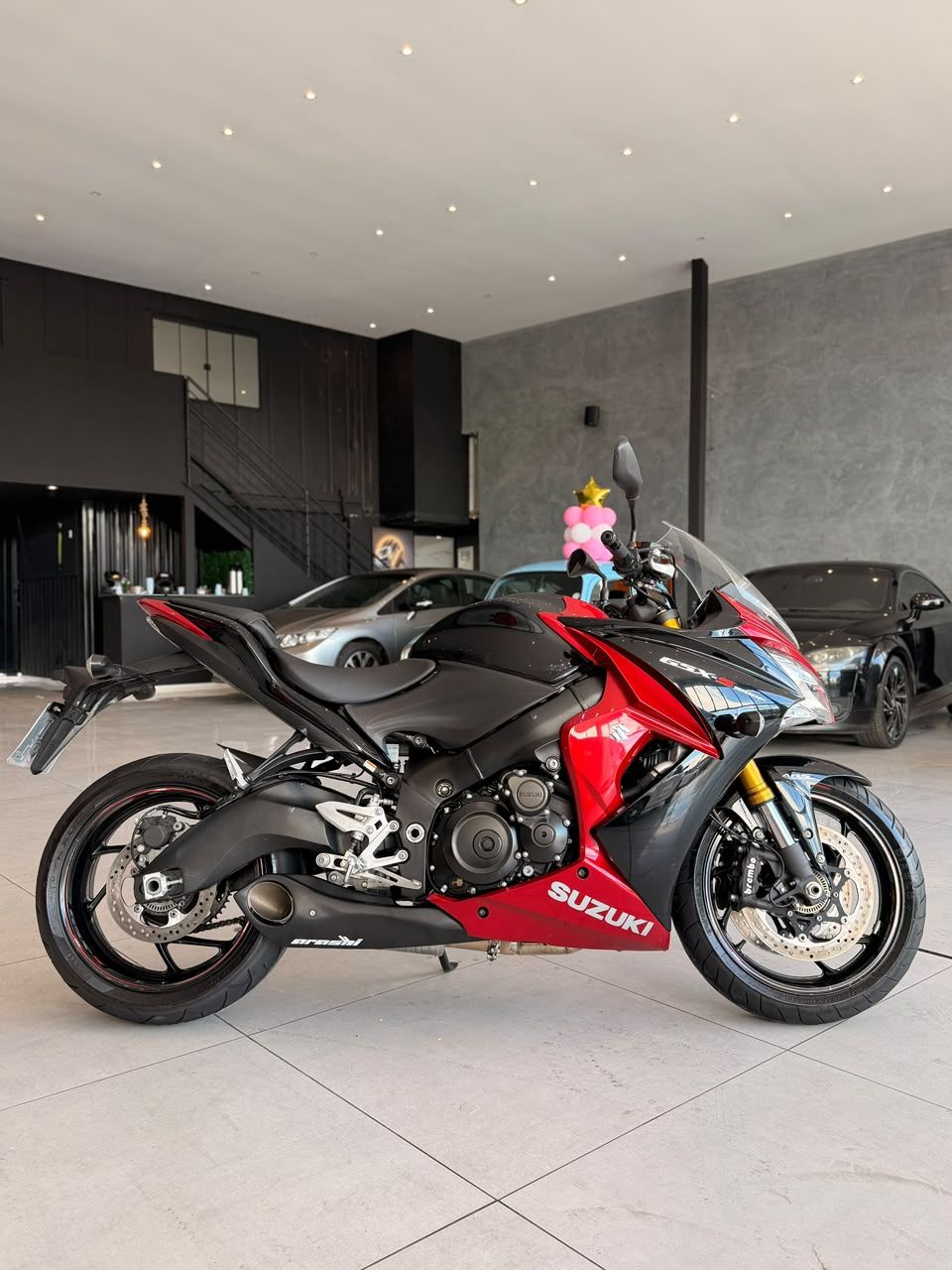 GSX-S 1000 — foto 3
