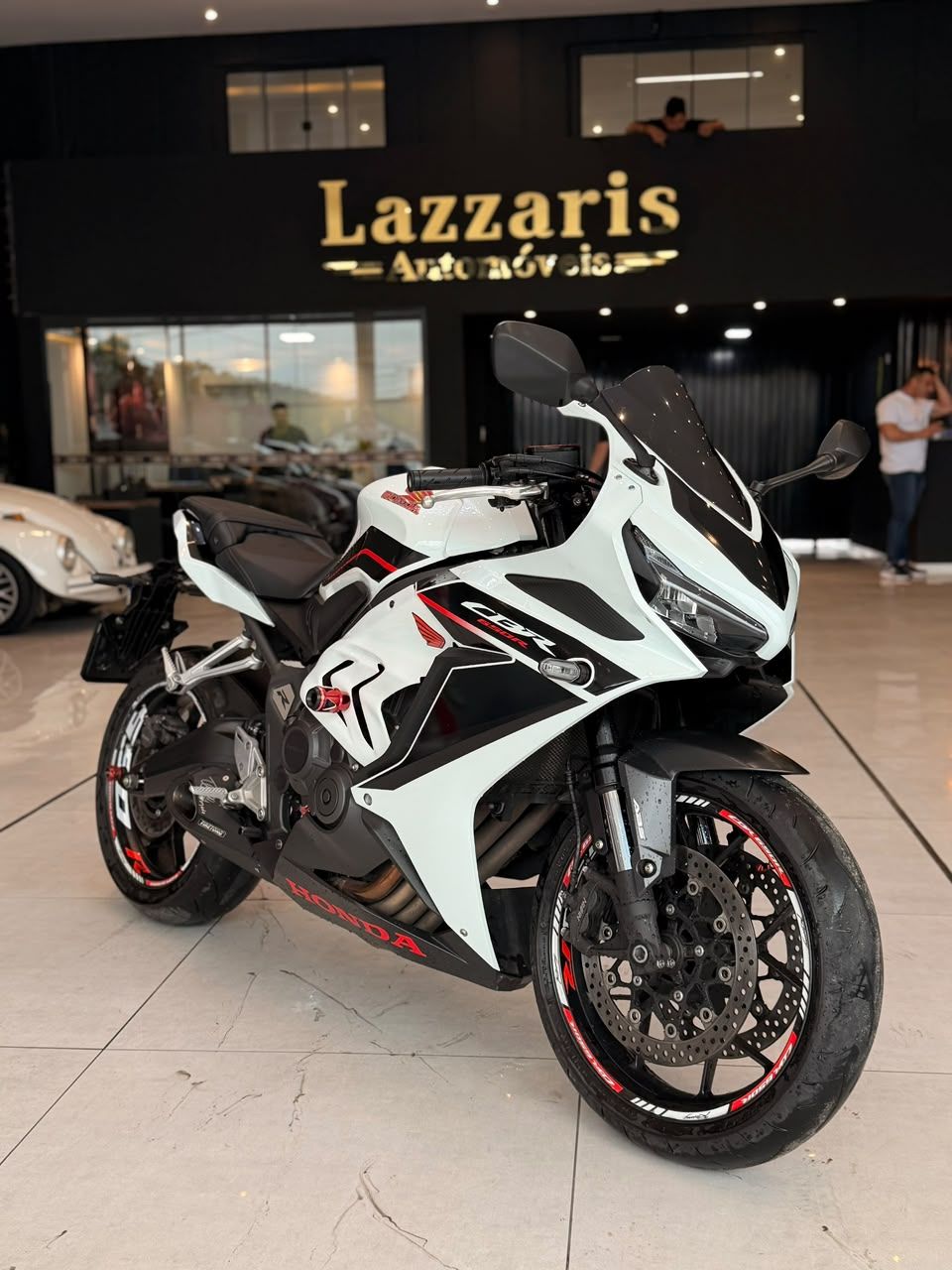 CBR 650 R — foto 2