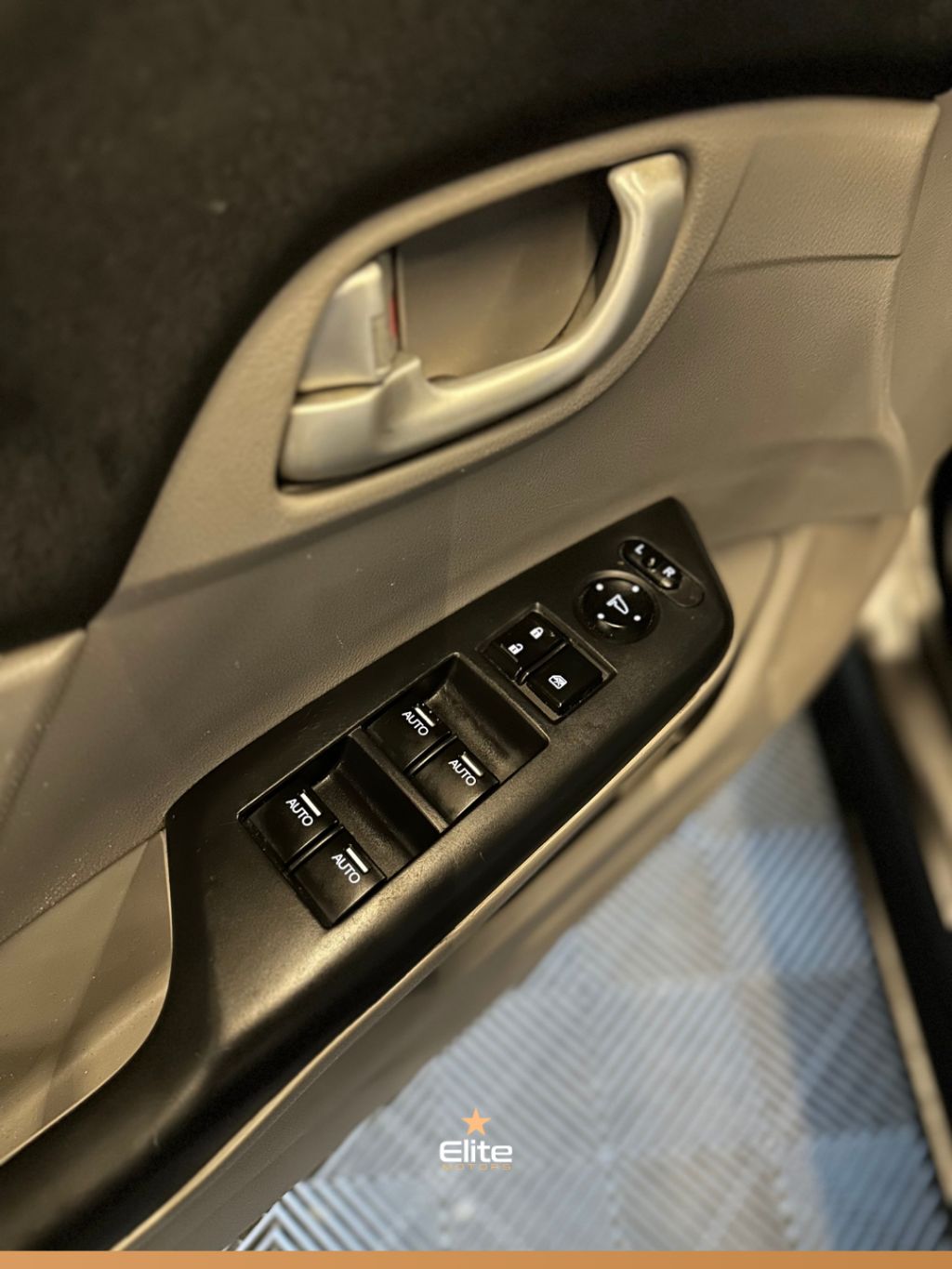 Civic Sedan LXR 2.0 Flexone 16V Aut. 4p — foto 4