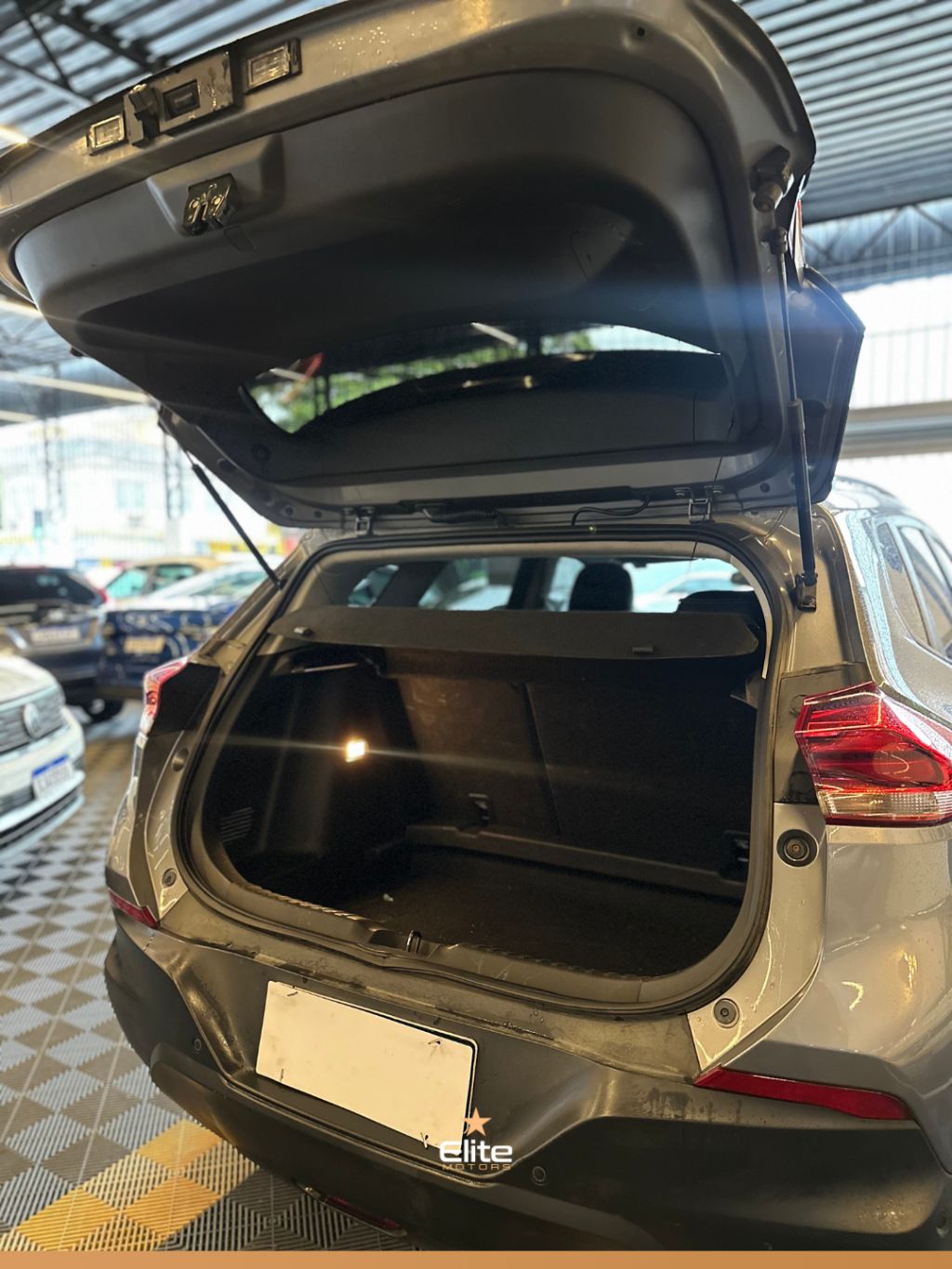 TRACKER LTZ 1.2 Turbo 12V Flex Aut. — foto 10