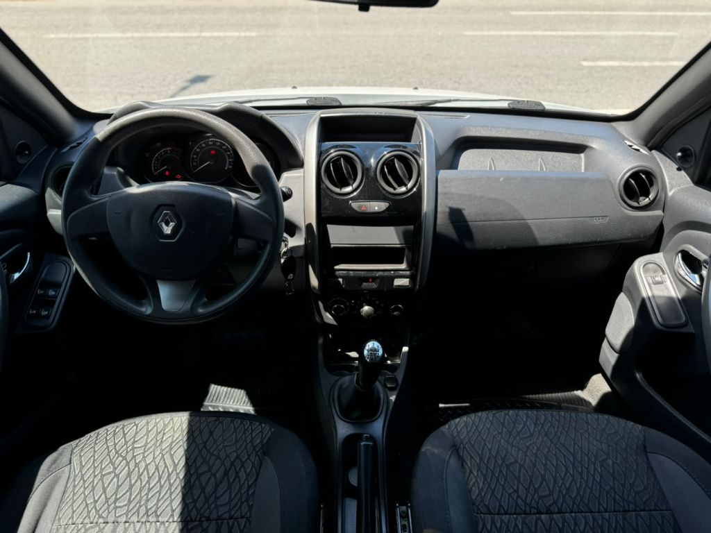 DUSTER OROCH Dyna. 1.6 Flex 16V Mec. — foto 8