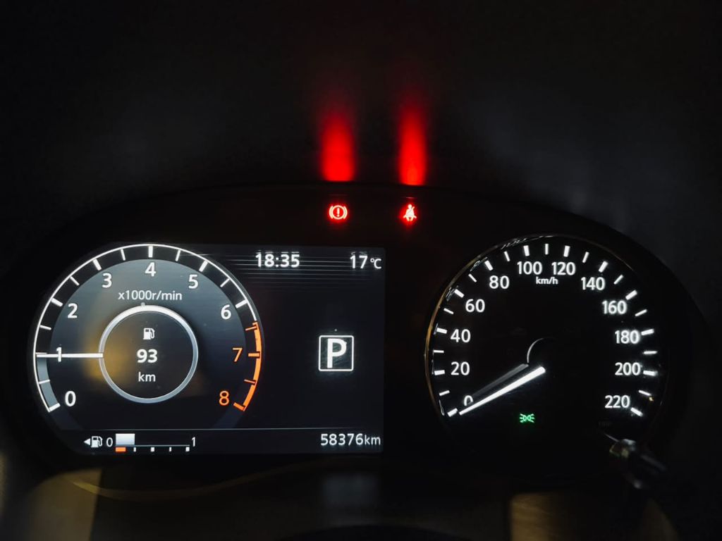KICKS Advance 1.6 16V Flex Aut. — foto 8