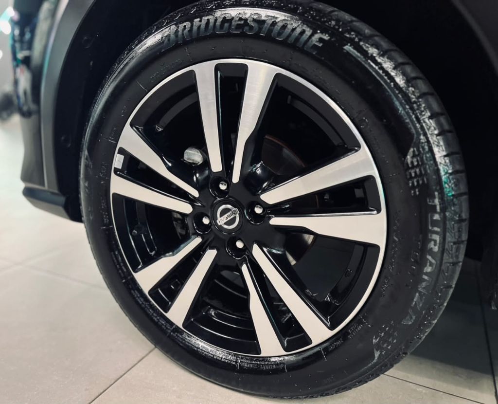 KICKS Advance 1.6 16V Flex Aut. — foto 18