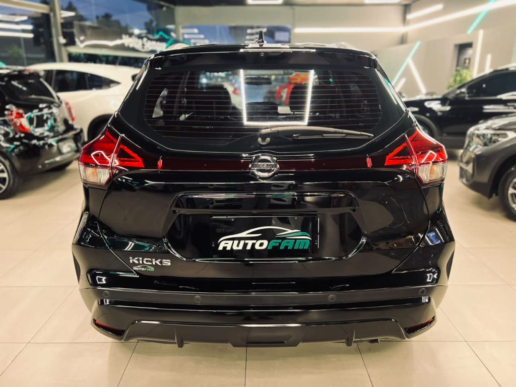 KICKS Advance 1.6 16V Flex Aut. — foto 14